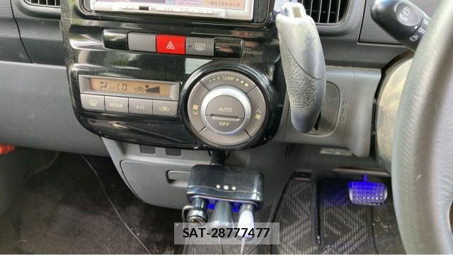 Daihatsu TANTO 2010-01 8282380-14