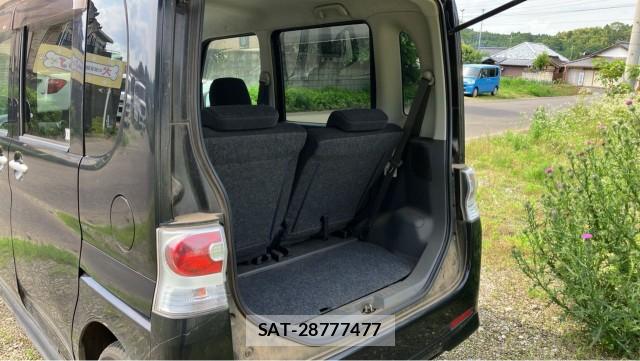 Daihatsu TANTO 2010-01 8282380-17