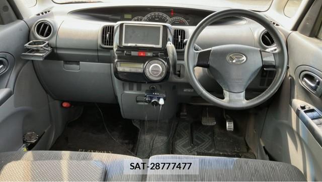 Daihatsu TANTO 2010-01 8282380-2