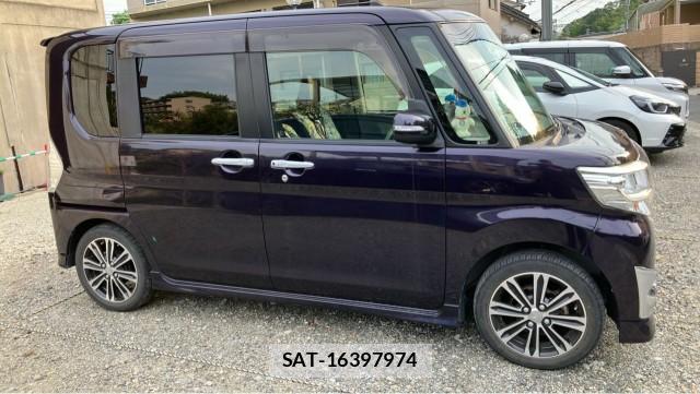 Daihatsu TANTO 2015-03 8282391-3