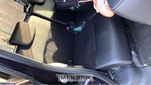 Daihatsu TANTO 2015-03 8282391-6