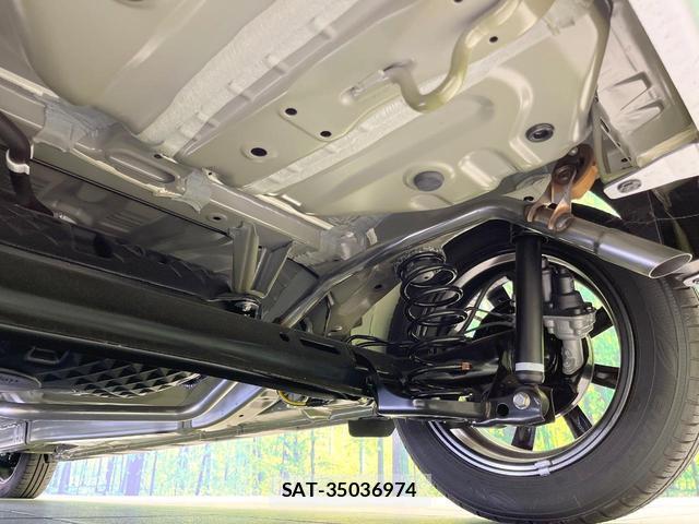 Daihatsu TANTO 2025-07 8282618-19