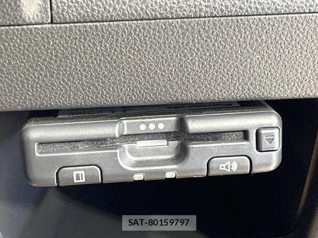 Daihatsu TANTO 2015-12 8282670-5
