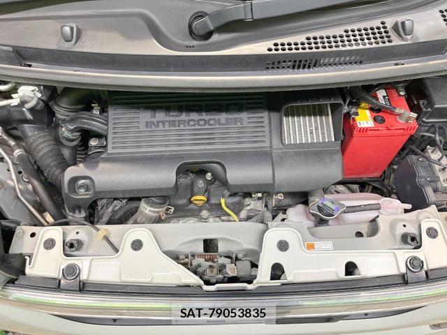 Daihatsu TANTO 2015-09 8282867-18