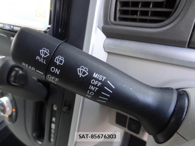 Daihatsu TANTO 2014-04 8282931-17
