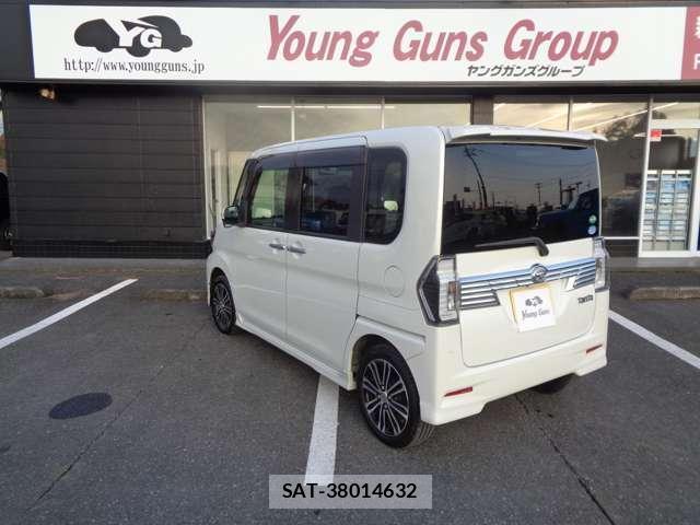 Daihatsu TANTO 2016-12 8282985-11