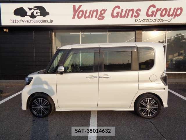 Daihatsu TANTO 2016-12 8282985-15