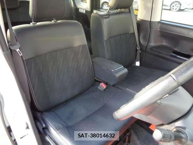 Daihatsu TANTO 2016-12 8282985-17