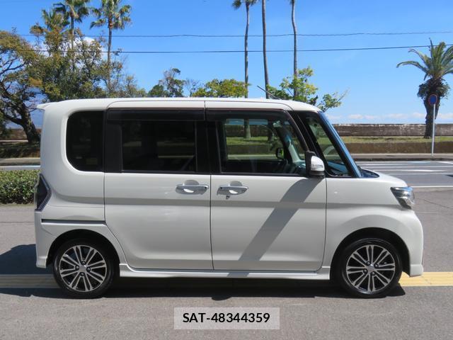Daihatsu TANTO 2017-07 8282997-12