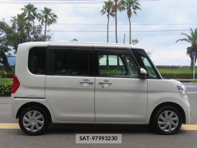 Daihatsu TANTO 2018-03 8283005-10