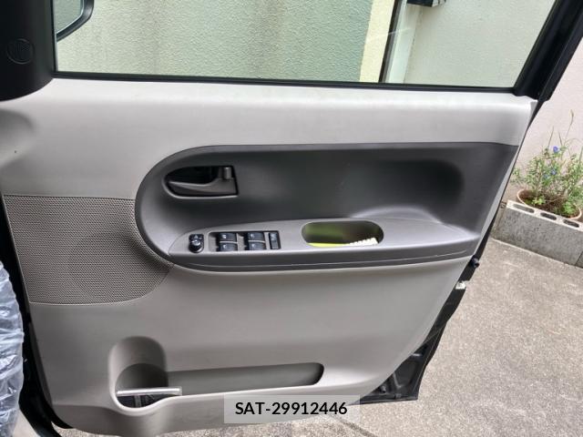 Daihatsu TANTO 2014-02 8283347-9