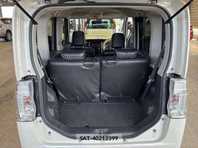 Daihatsu TANTO 2013-12 8283862-7