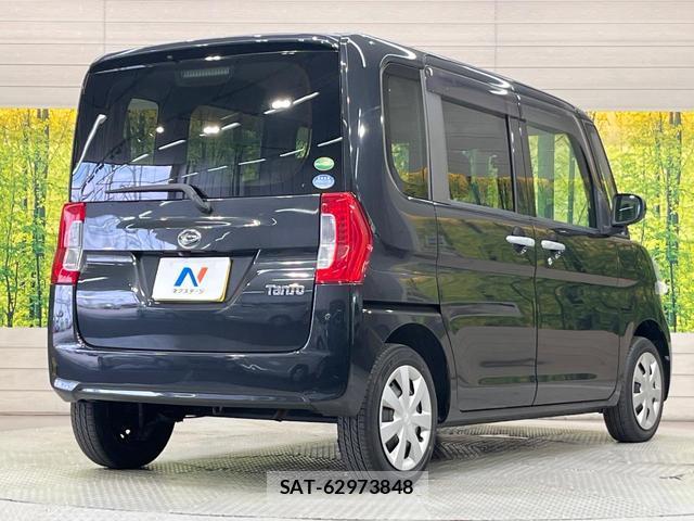 Daihatsu TANTO 2018-10 8284005-16
