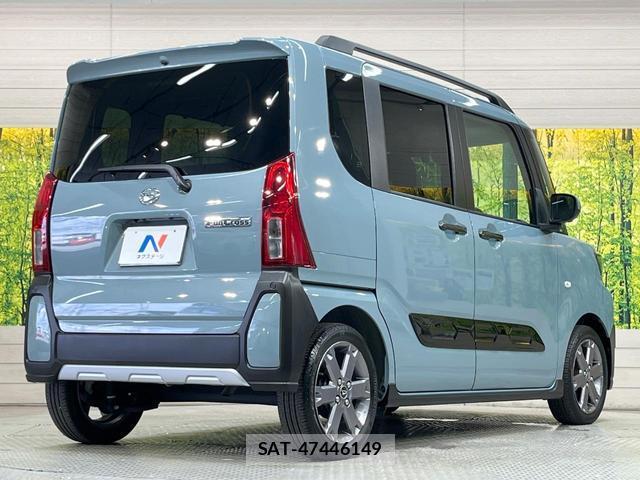 Daihatsu TANTO 2023-10 8284015-16