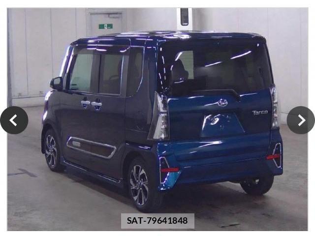 Daihatsu TANTO 2022-07 8284312-1