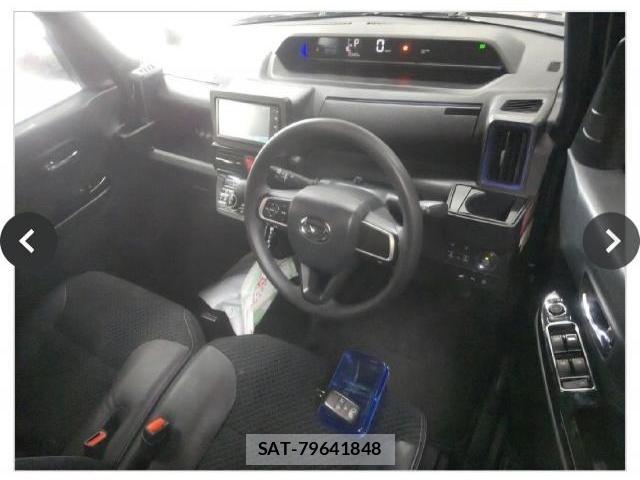 Daihatsu TANTO 2022-07 8284312-2