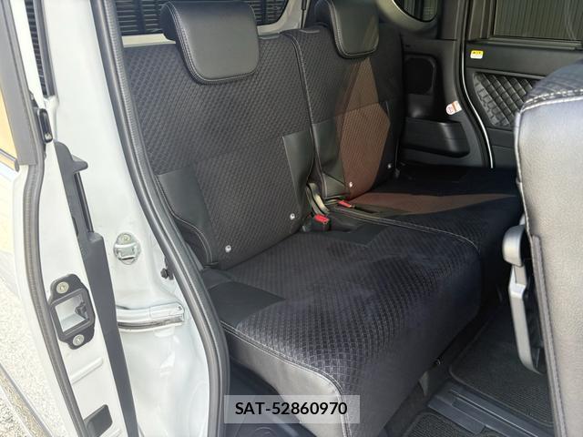 Daihatsu TANTO 2021-02 8284428-8