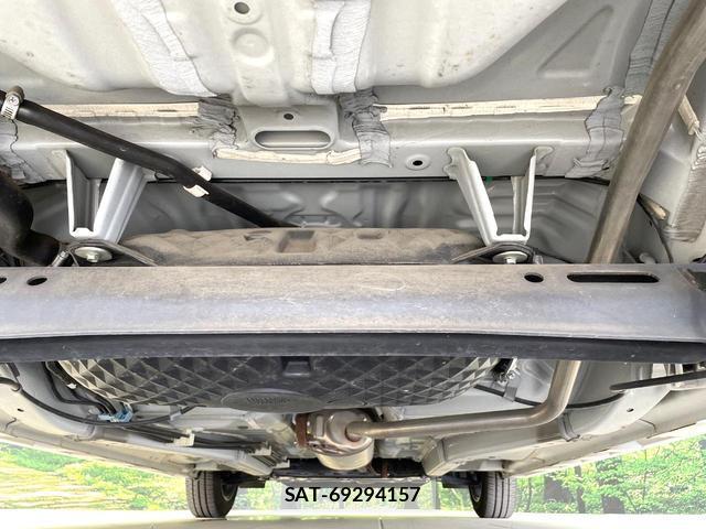 Daihatsu TANTO 2019-07 8284495-18