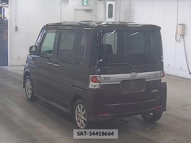 Daihatsu TANTO 2011-11 8284785-4
