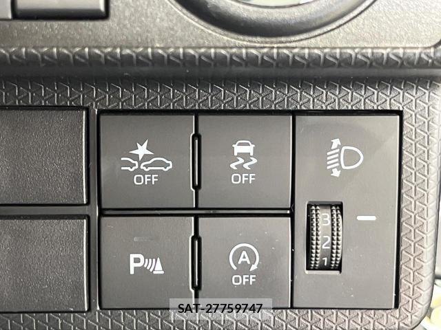 Daihatsu TANTO 2023-10 8284917-4
