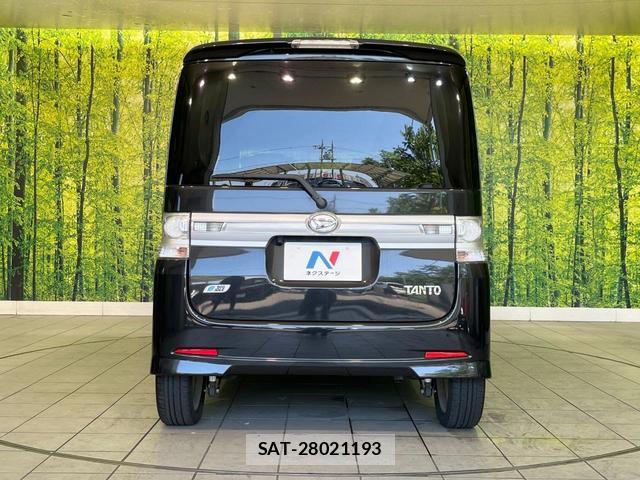 Daihatsu TANTO 2013-08 8285163-14