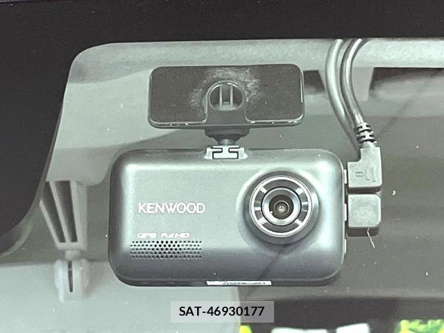 Daihatsu TANTO 2018-03 8285201-7