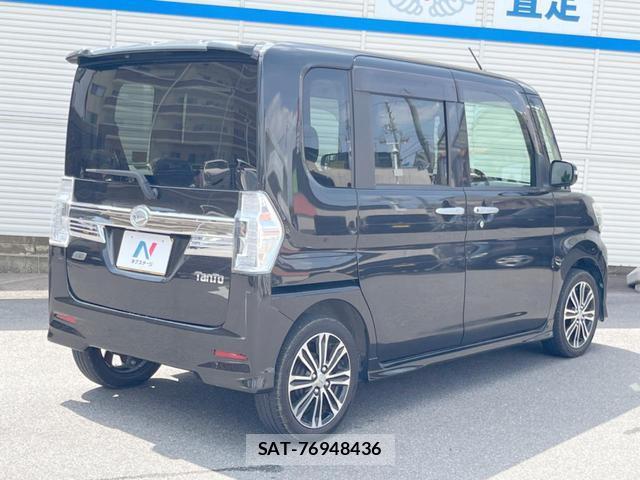 Daihatsu TANTO 2014-01 8285488-16