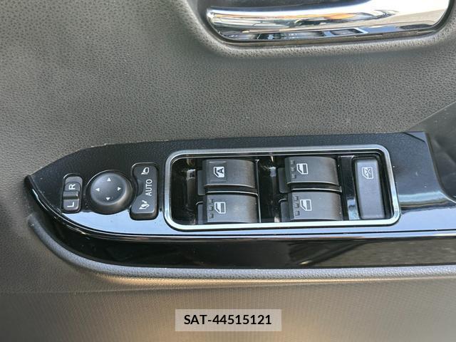 Daihatsu TANTO 2021-01 8285513-12