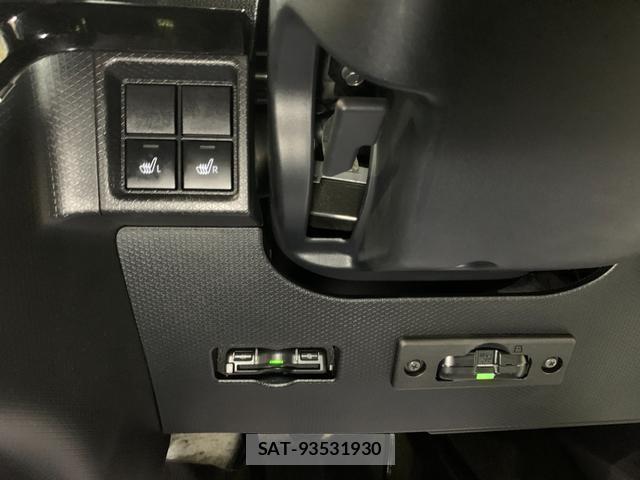 Daihatsu TANTO 2021-02 8285558-9