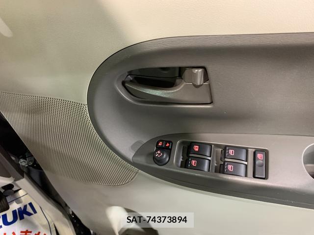 Daihatsu TANTO 2017-04 8285559-19