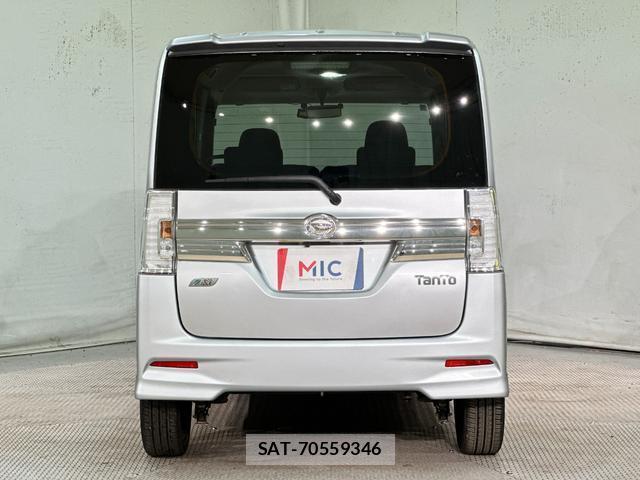 Daihatsu TANTO 2013-12 8285870-14