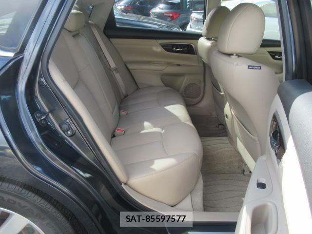 Nissan TEANA 2015-06 8280833-18