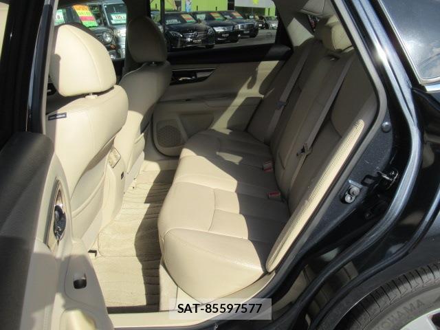 Nissan TEANA 2015-06 8280833-19