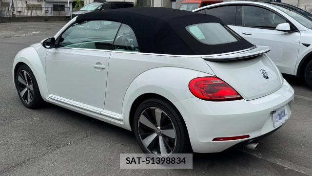 VolksWagen THE BEETLE 2016-07 8282128-13