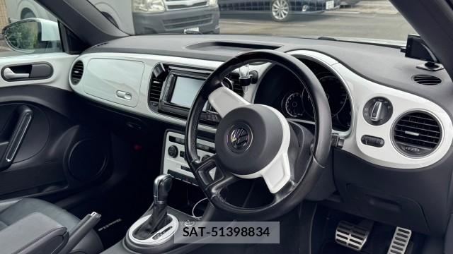VolksWagen THE BEETLE 2016-07 8282128-2