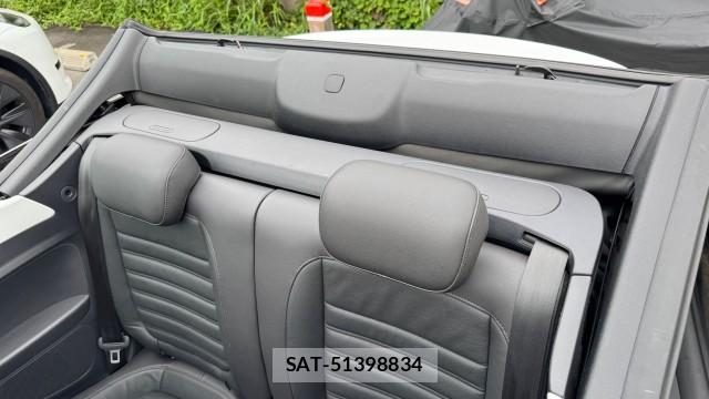 VolksWagen THE BEETLE 2016-07 8282128-6
