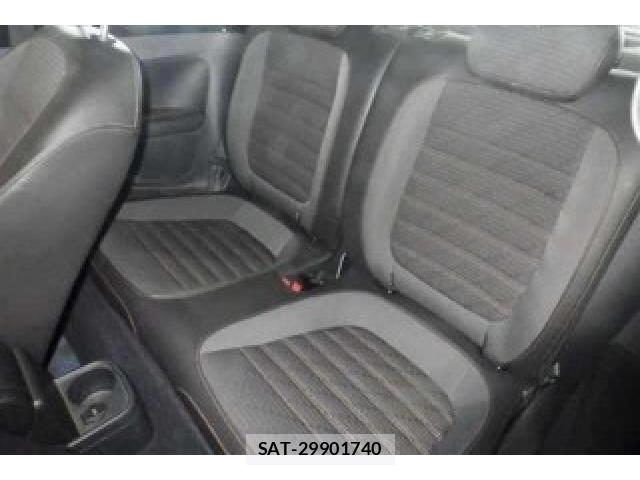 VolksWagen THE BEETLE 2013-05 8278936-4