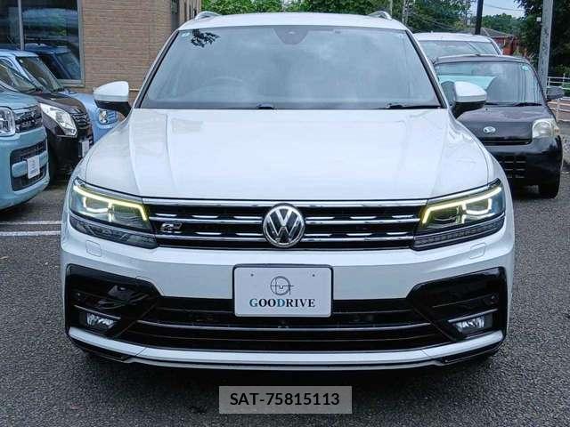VolksWagen TIGUAN 2018-01 8277304-1