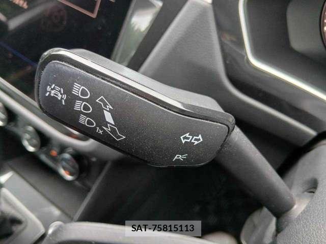 VolksWagen TIGUAN 2018-01 8277304-12