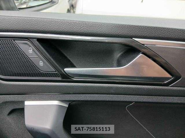 VolksWagen TIGUAN 2018-01 8277304-14