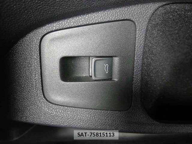 VolksWagen TIGUAN 2018-01 8277304-16