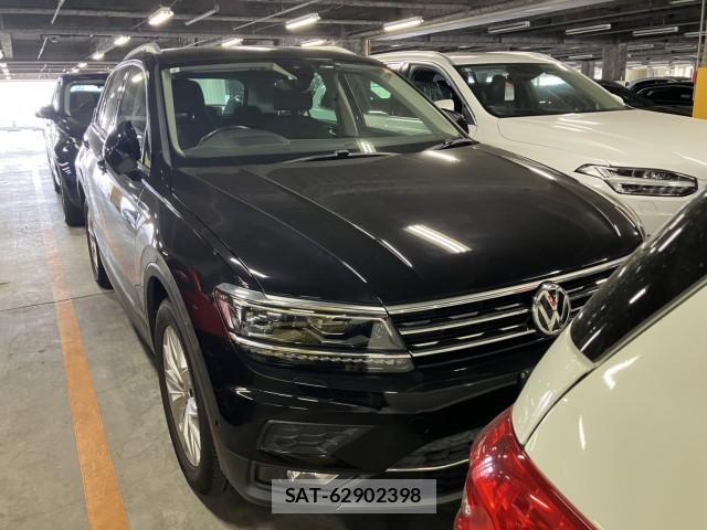 VolksWagen TIGUAN 2019-08 8279000-1