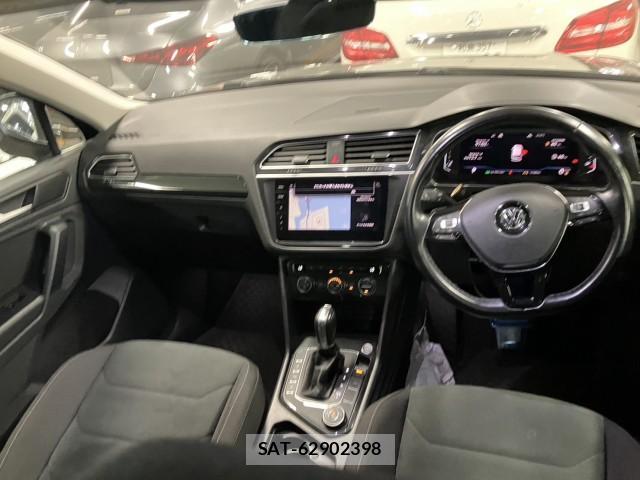 VolksWagen TIGUAN 2019-08 8279000-6