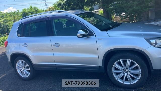 VolksWagen TIGUAN 2016-03 8282330-3