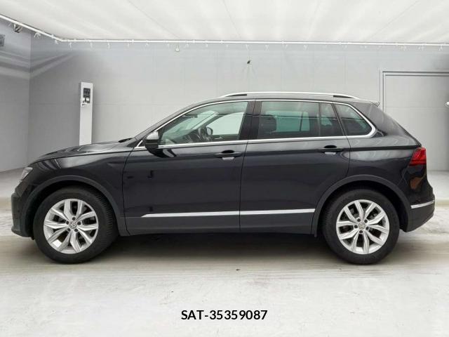 VolksWagen TIGUAN 2018-02 8284378-8