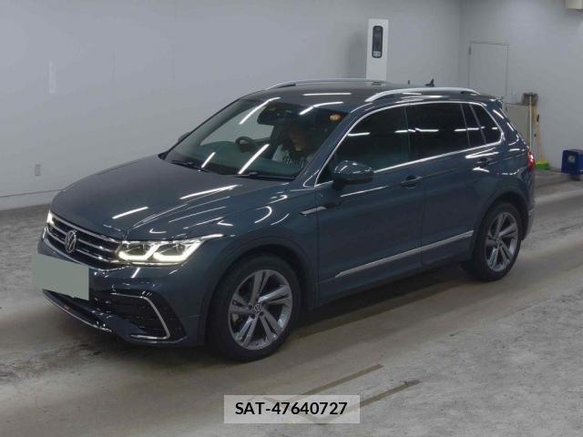 VolksWagen TIGUAN 2022-09 8284657-3