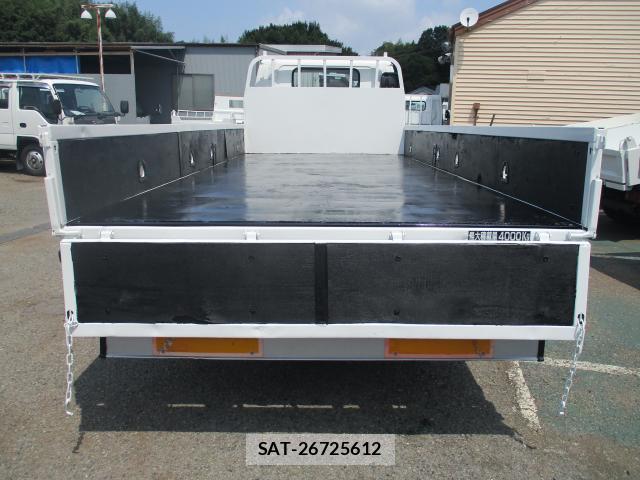 Mazda TITAN 2006-09 8279561-3