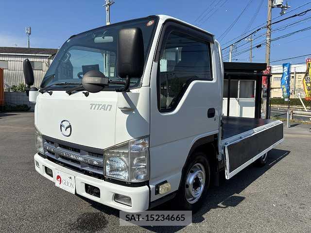 Mazda TITAN 2012-06 8284813-8