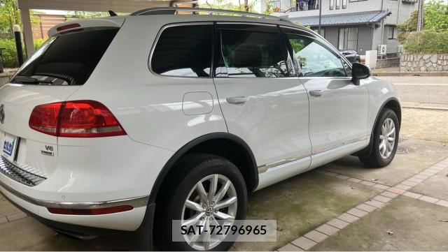 VolksWagen TOUAREG 2015-09 8280711-1