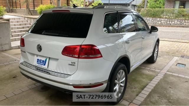 VolksWagen TOUAREG 2015-09 8280711-13